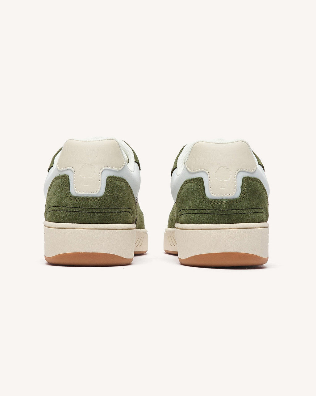 Zapatillas de leopardo y caqui de cuero