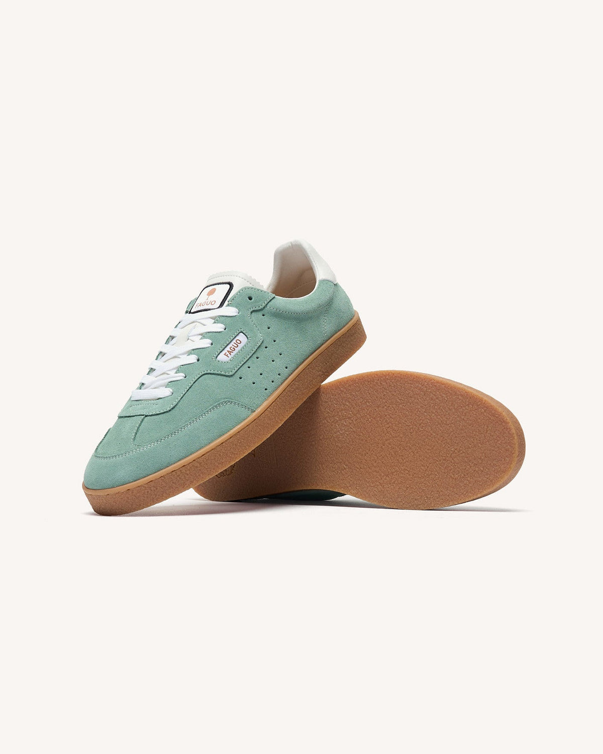 Sneakers in pelle scamosciata verde chiaro