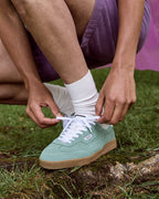Sneakers in pelle scamosciata verde chiaro