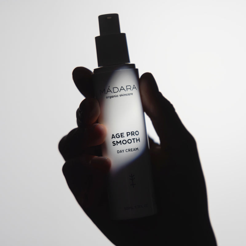 Age Pro Smooth Crème De Jour