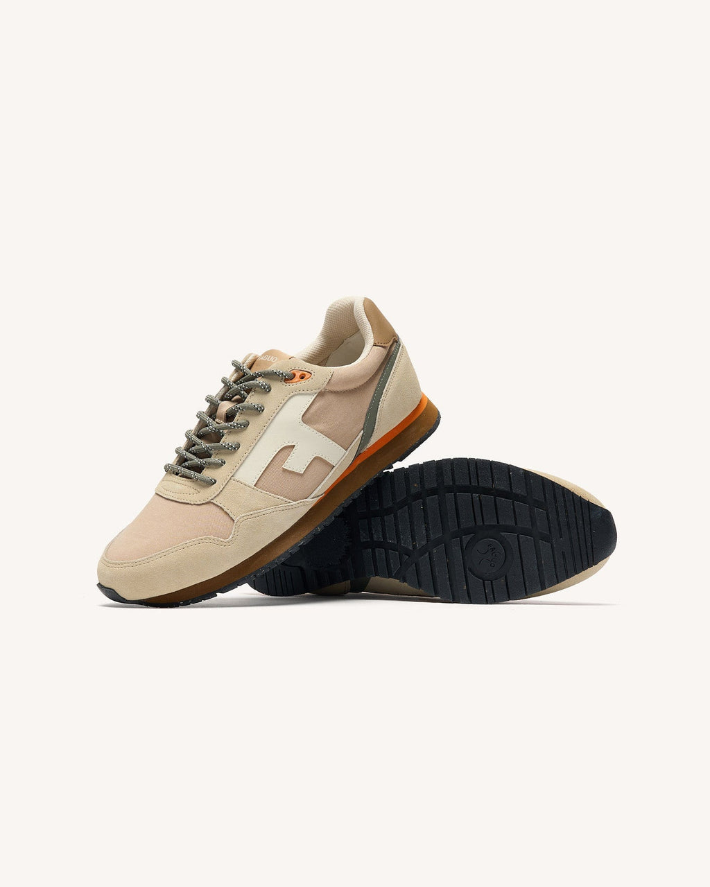 Baskets Beige Et Camel