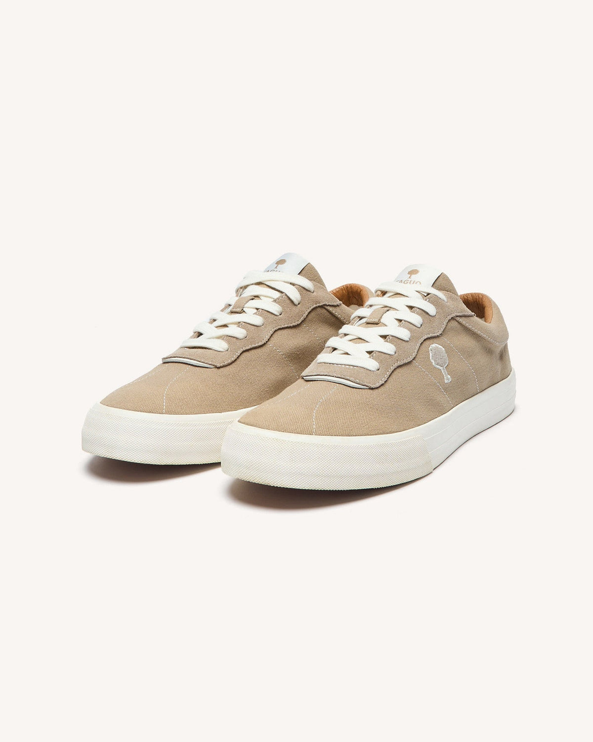 Sneaker in tela beige