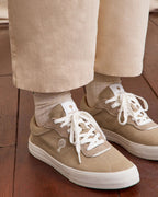 Sneaker in tela beige