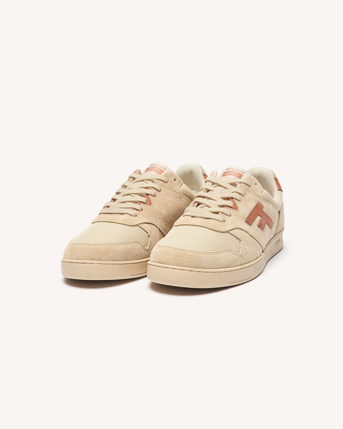 Baskets Beige Et Rouille