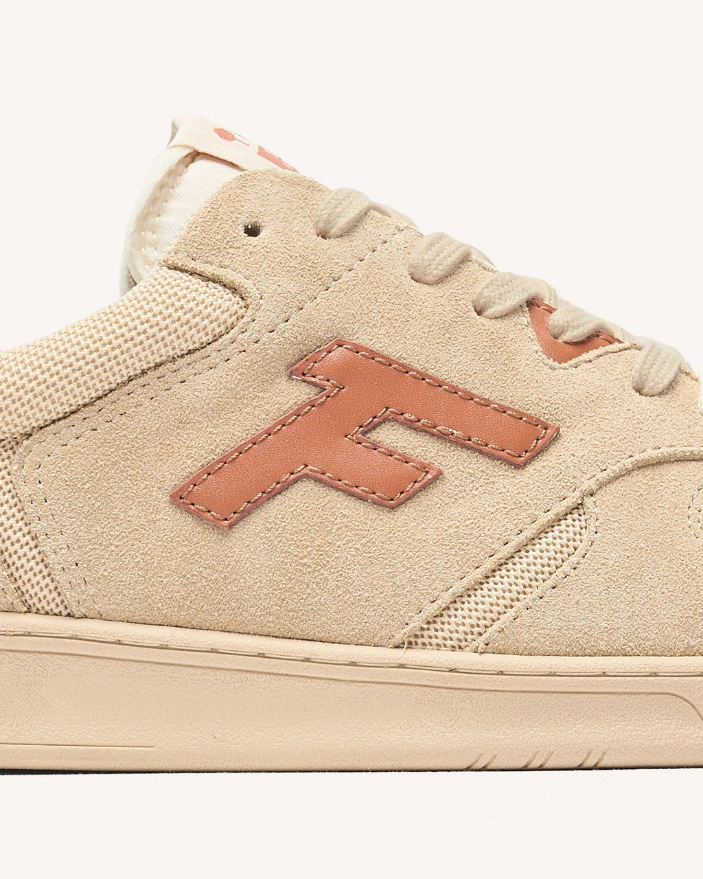 Baskets Beige Et Rouille