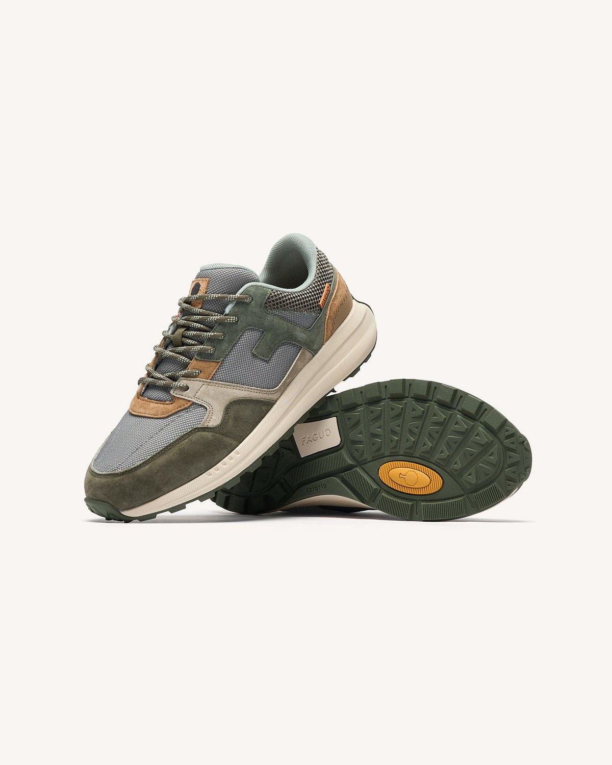 Baskets Kaki Et Camel