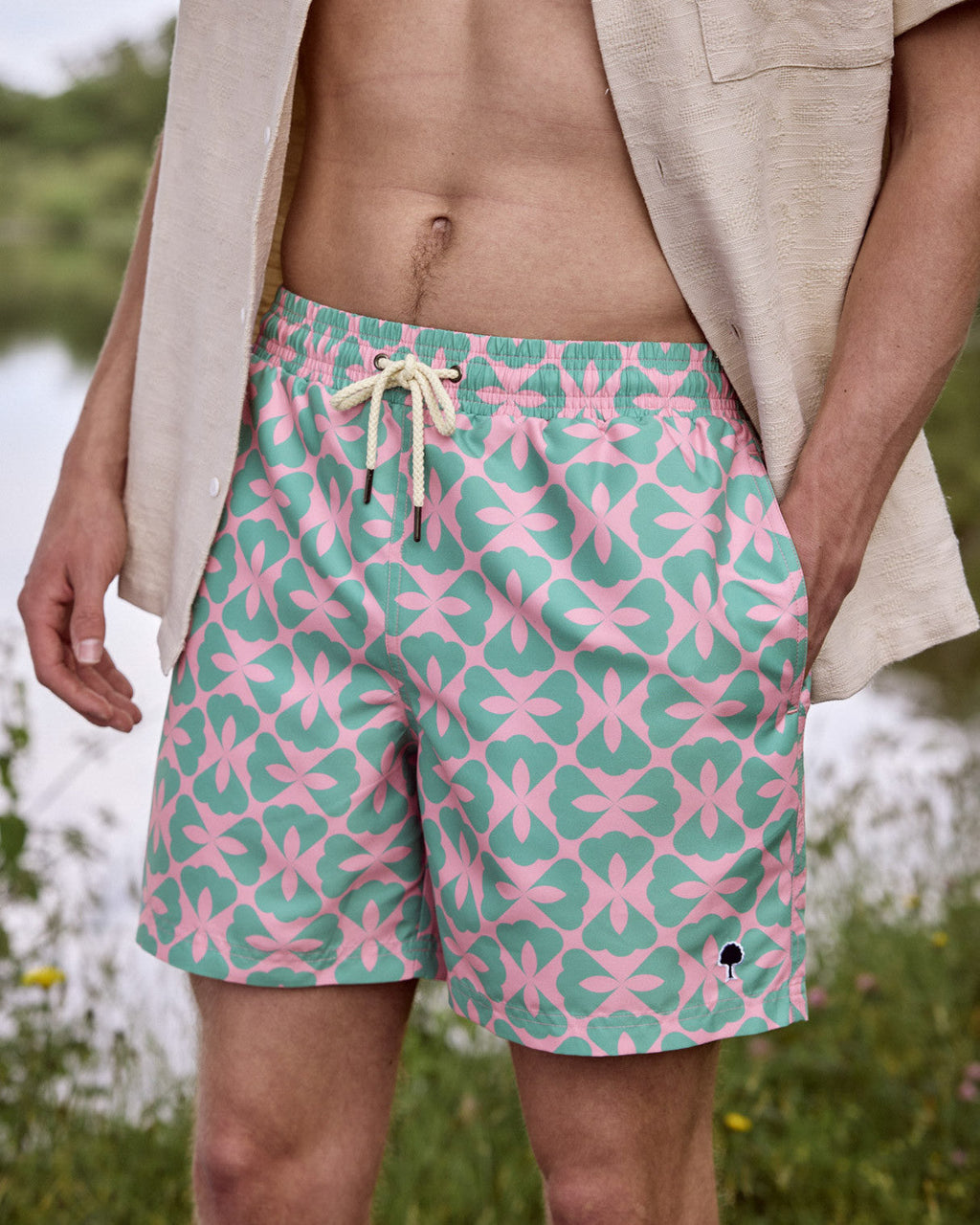 Short De Bain Vert Clair Et Rose