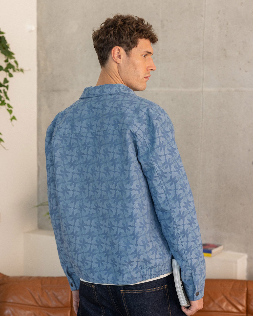 Chaqueta de algodón azul medio