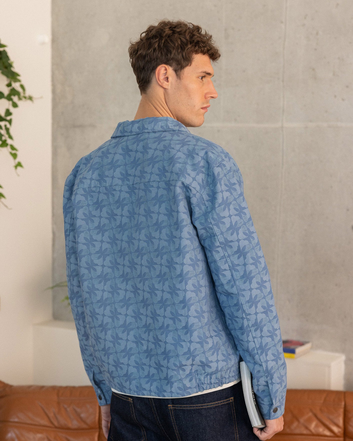 Chaqueta de algodón azul medio