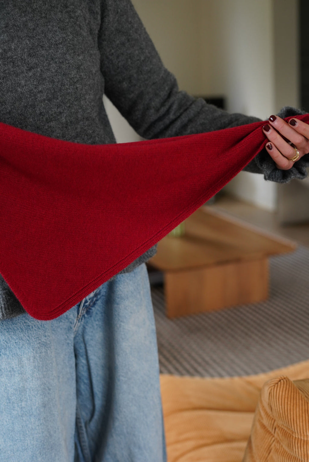 Max Maille Red Scarf