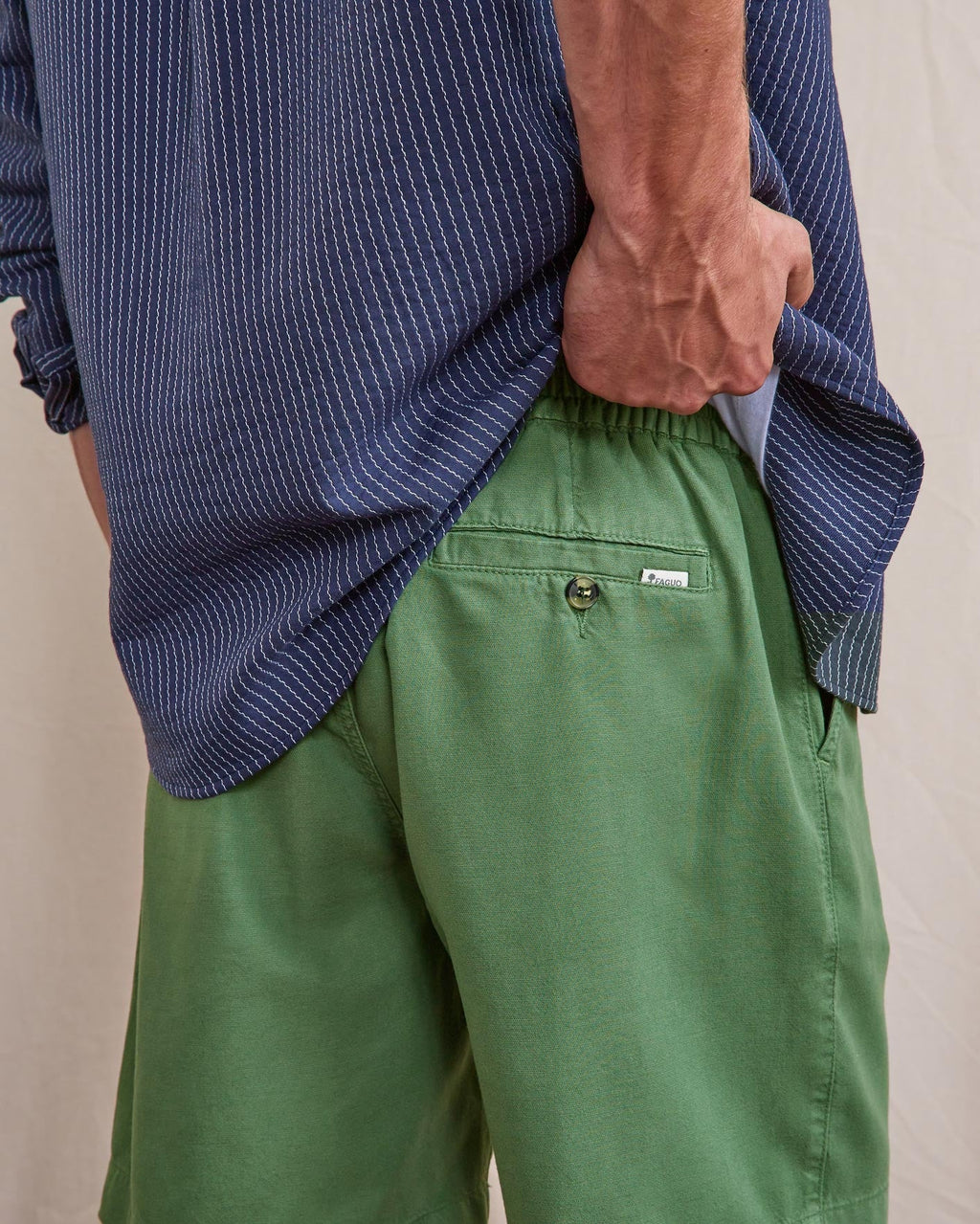 Short verde abete in lyocell