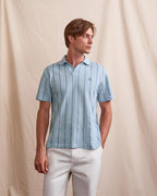 Polo azul claro de algodón