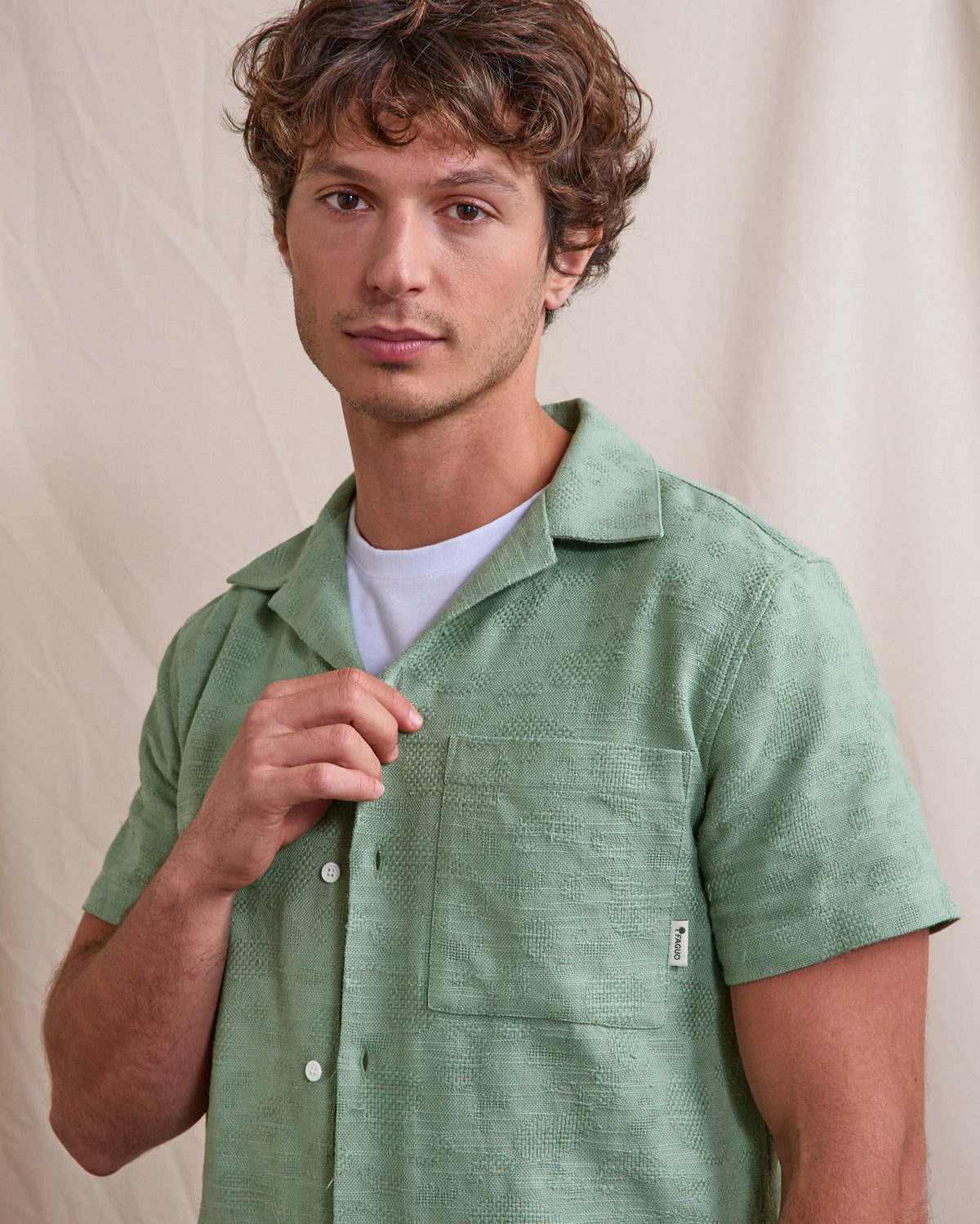 Light Green Viscose Short-Sleeved Shirt