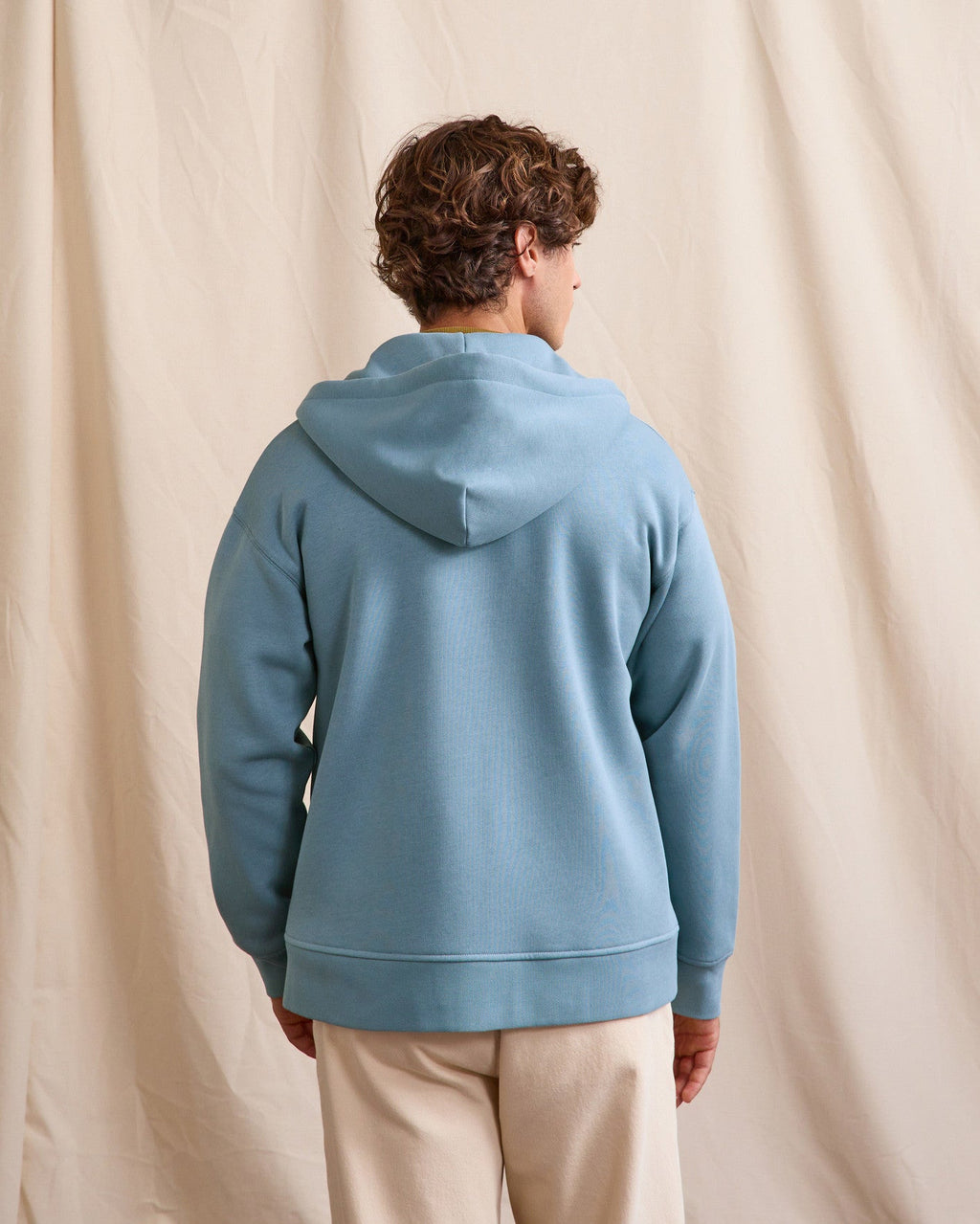 Sudadera con cremallera y capucha azul grisáceo