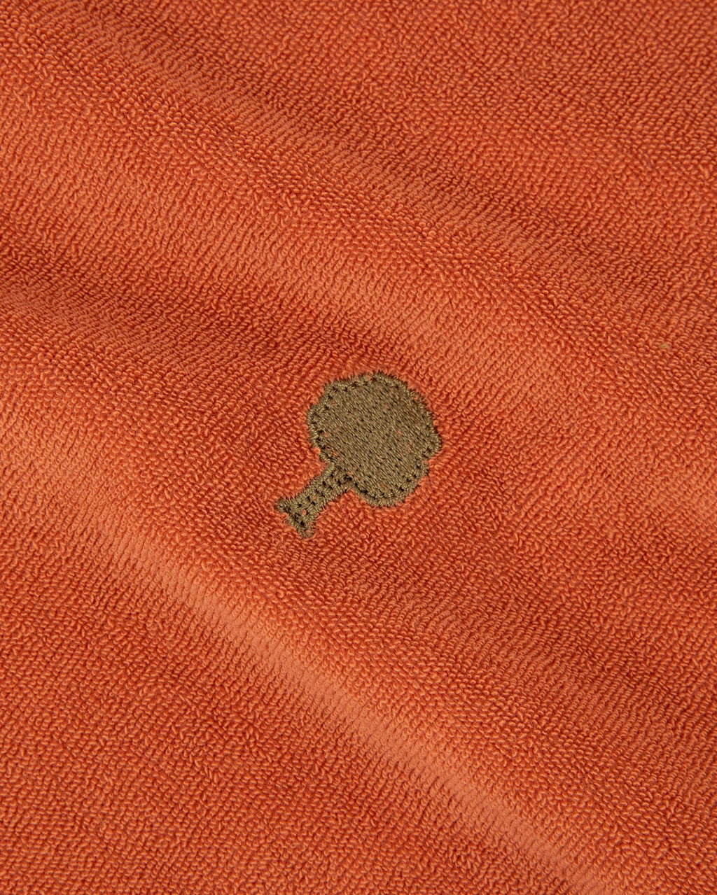 Camiseta de terciopelo color ladrillo
