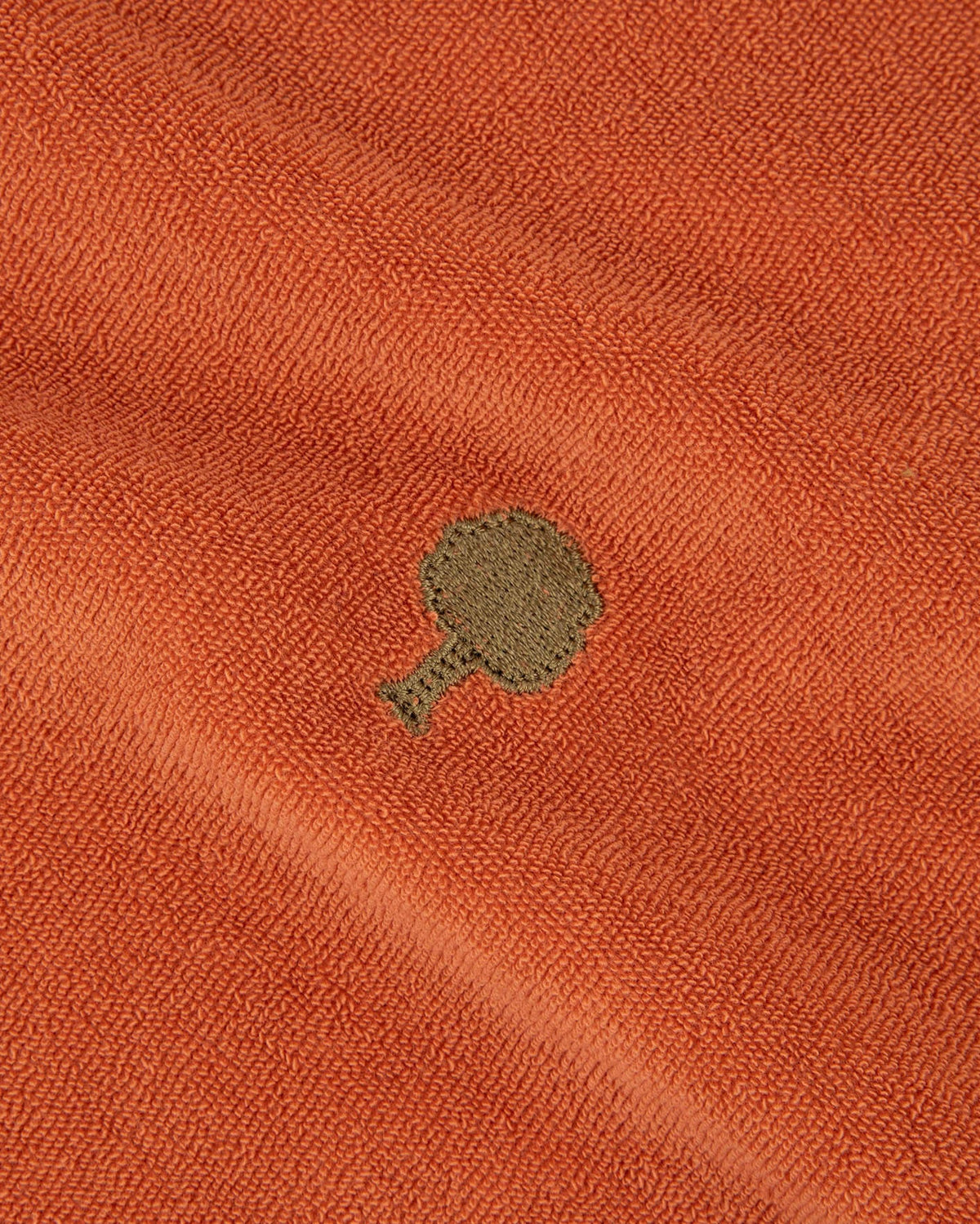 Camiseta de terciopelo color ladrillo