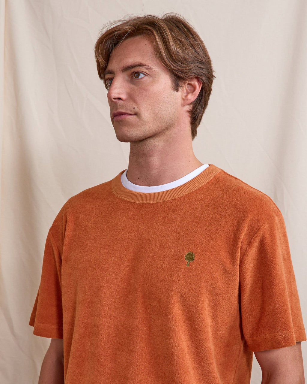 Camiseta de terciopelo color ladrillo