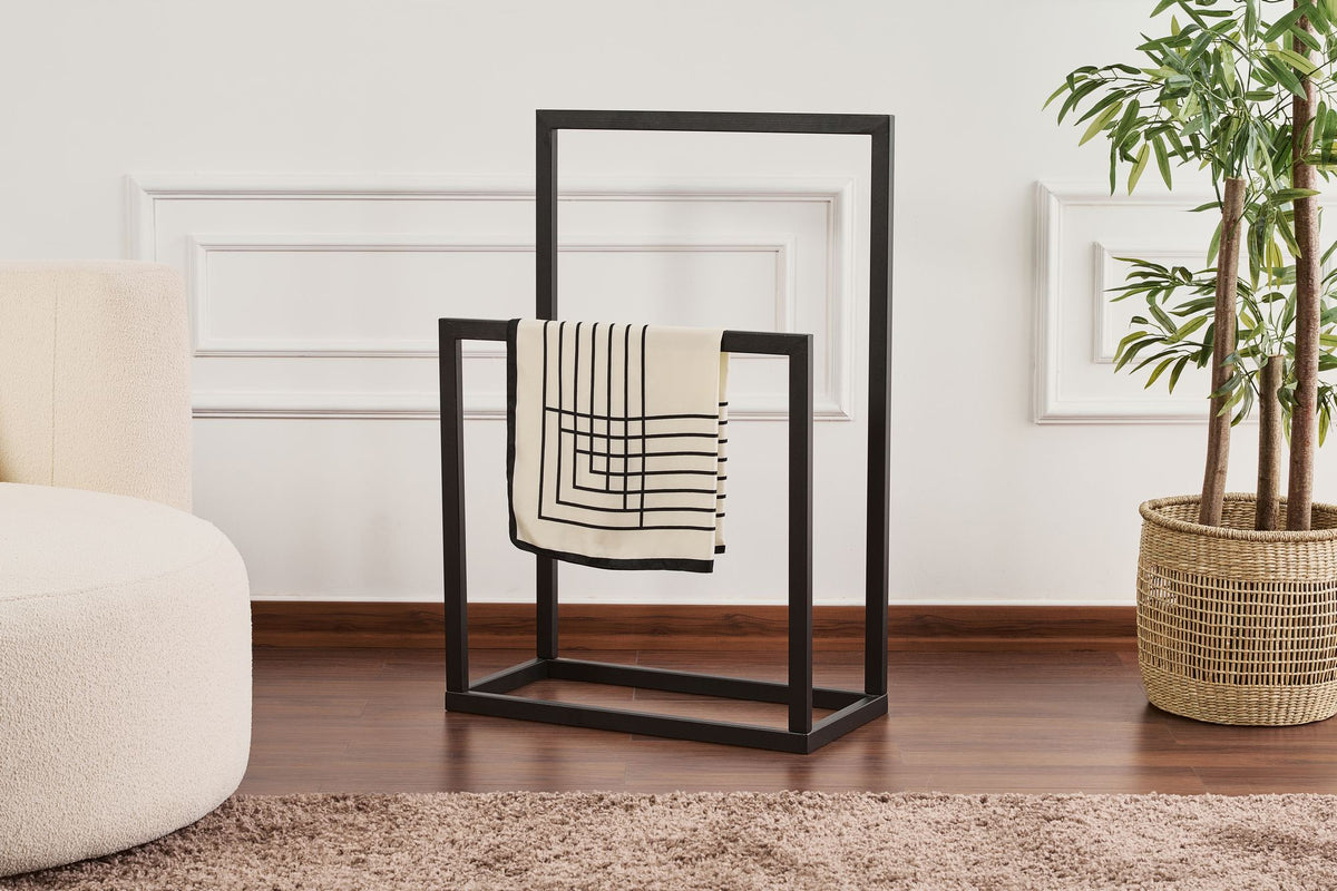Ged-032 - Coat Rack