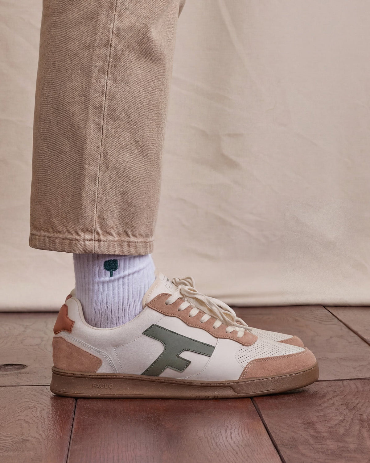 Sneakers écru e kaki in pelle