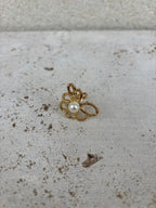 Leave X Pearl Ring
