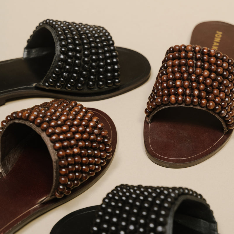 Jonak - sandals Walk Leather/Pearls - Black