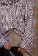 Madeleine Blouse Chocolate/White Stripe