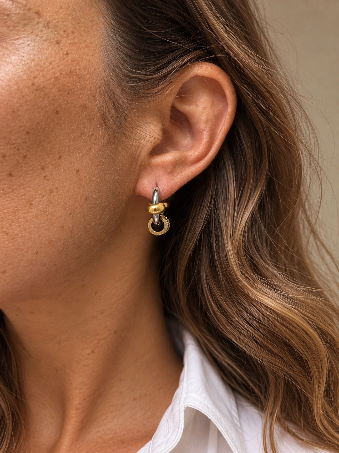 Boucles D'Oreilles Elara Bicolore - Anneau Doré Ou Argent