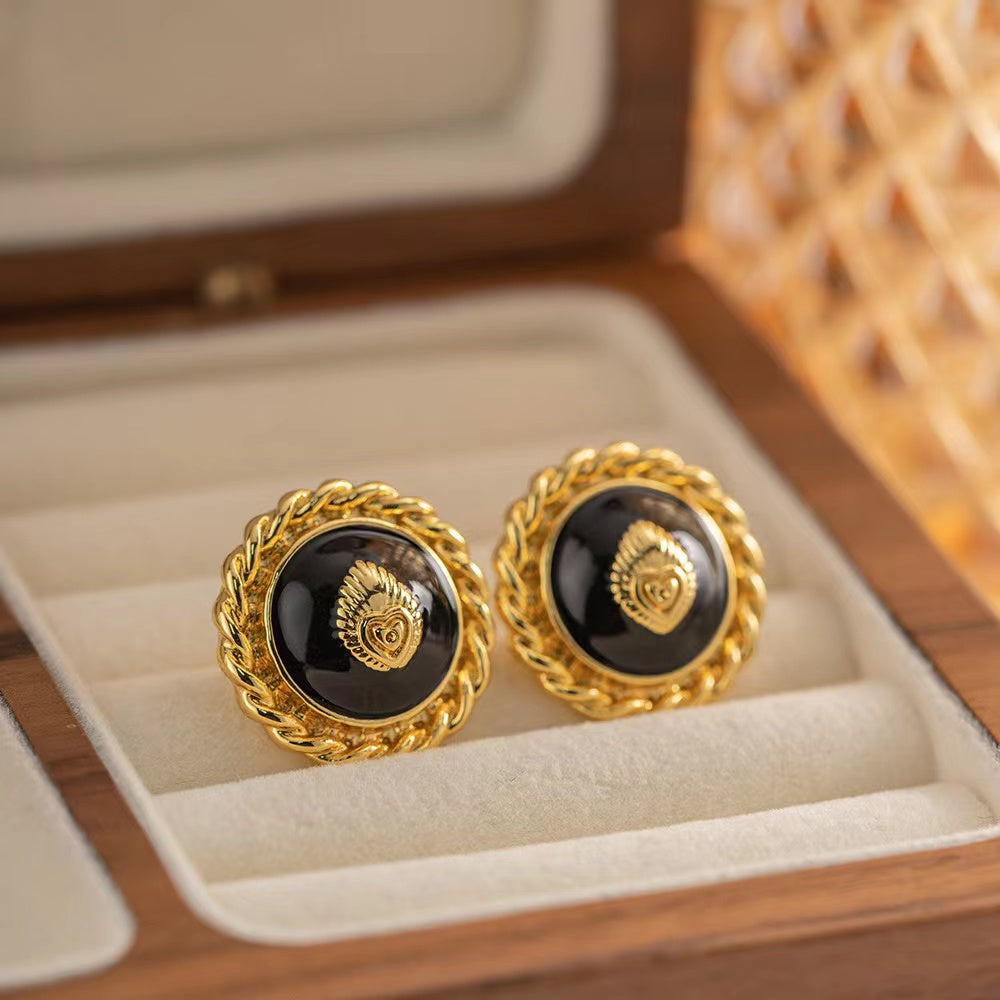 Vinta Earrings