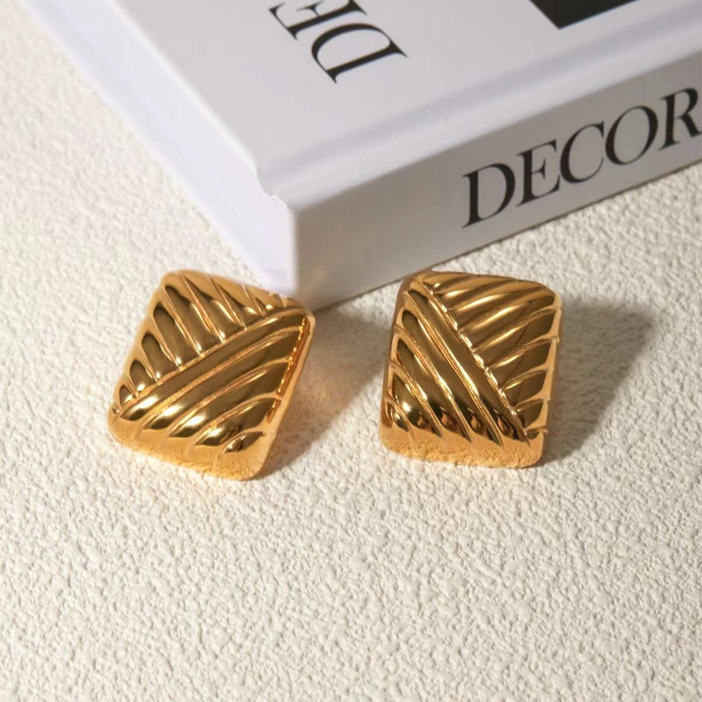 Alpa Earrings