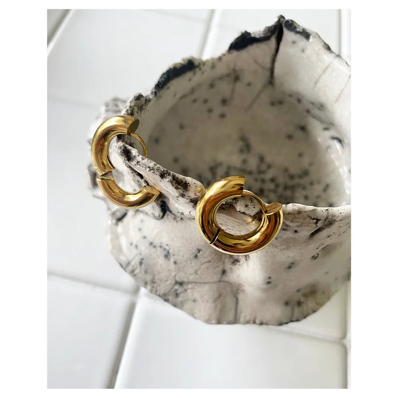 Rodin hoop earrings