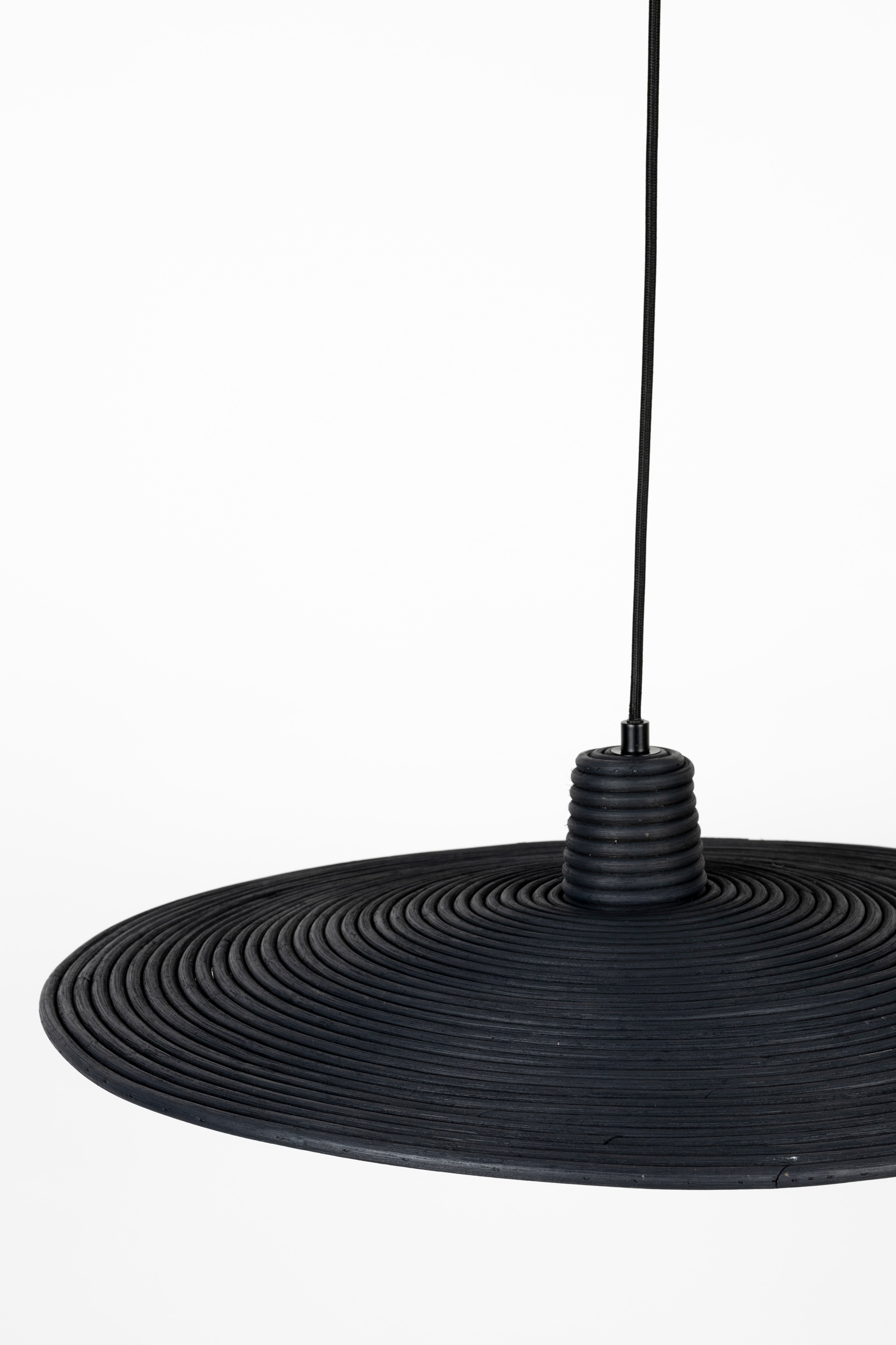 Balance L - Pendant light - Rattan - Black