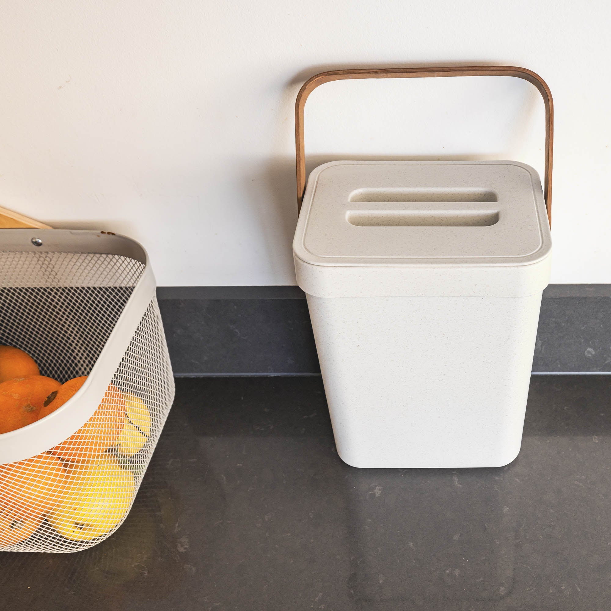 Poubelle De Table À Compost Boden - 5L - Blanc