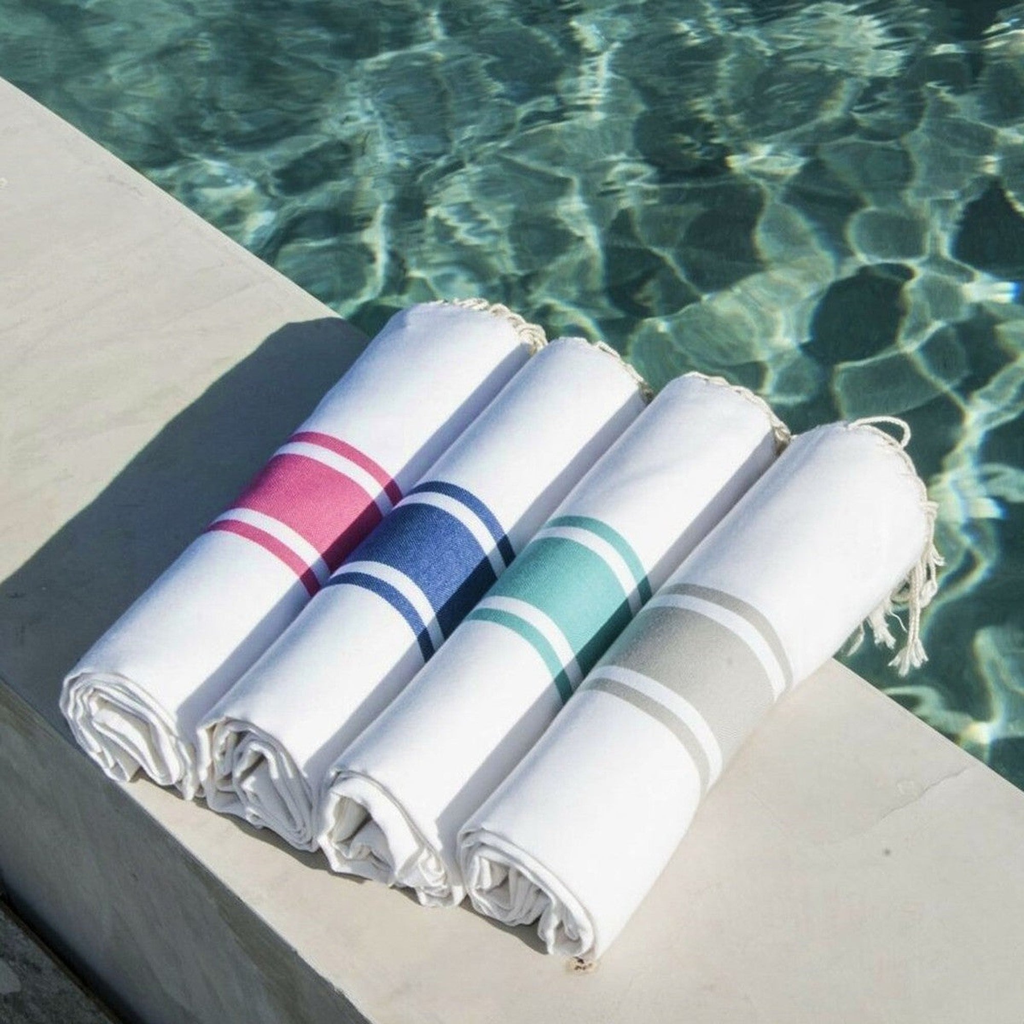 Fouta blanche coton 100x200 ST TROPEZ blanc / rose fuchsia