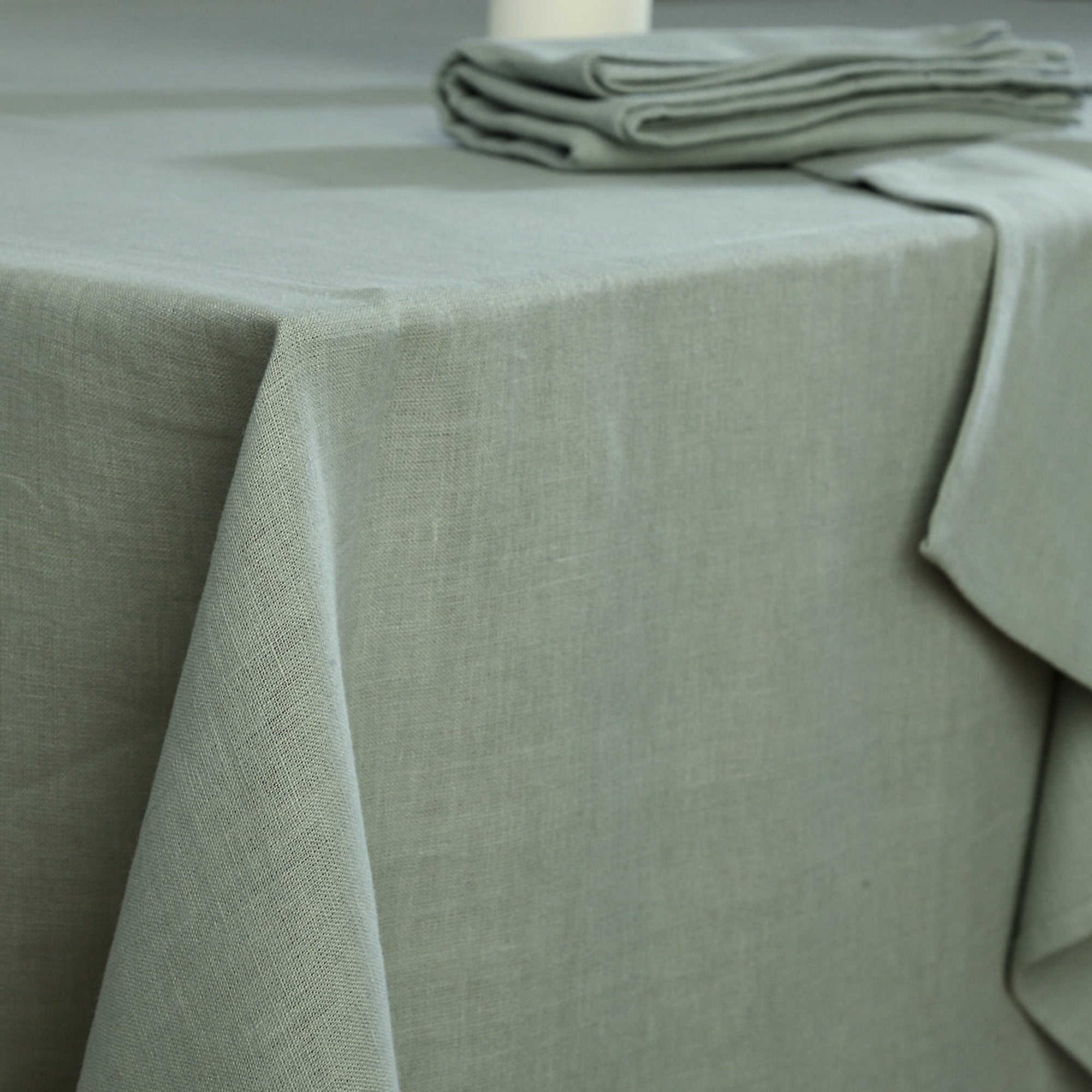 PAUL vert céladon 150x250