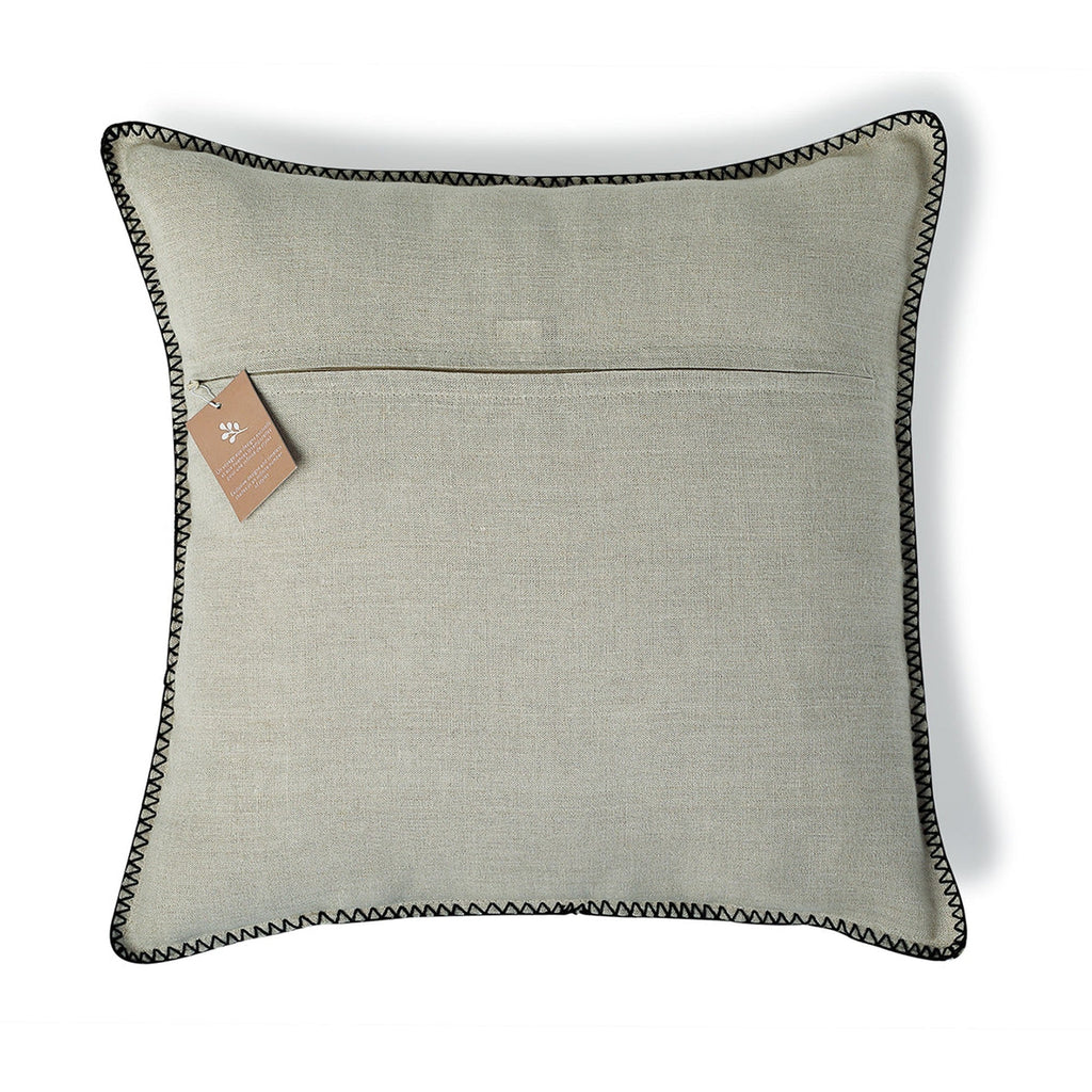 Maxime - Cushion - Washed Linen - Natural/Black