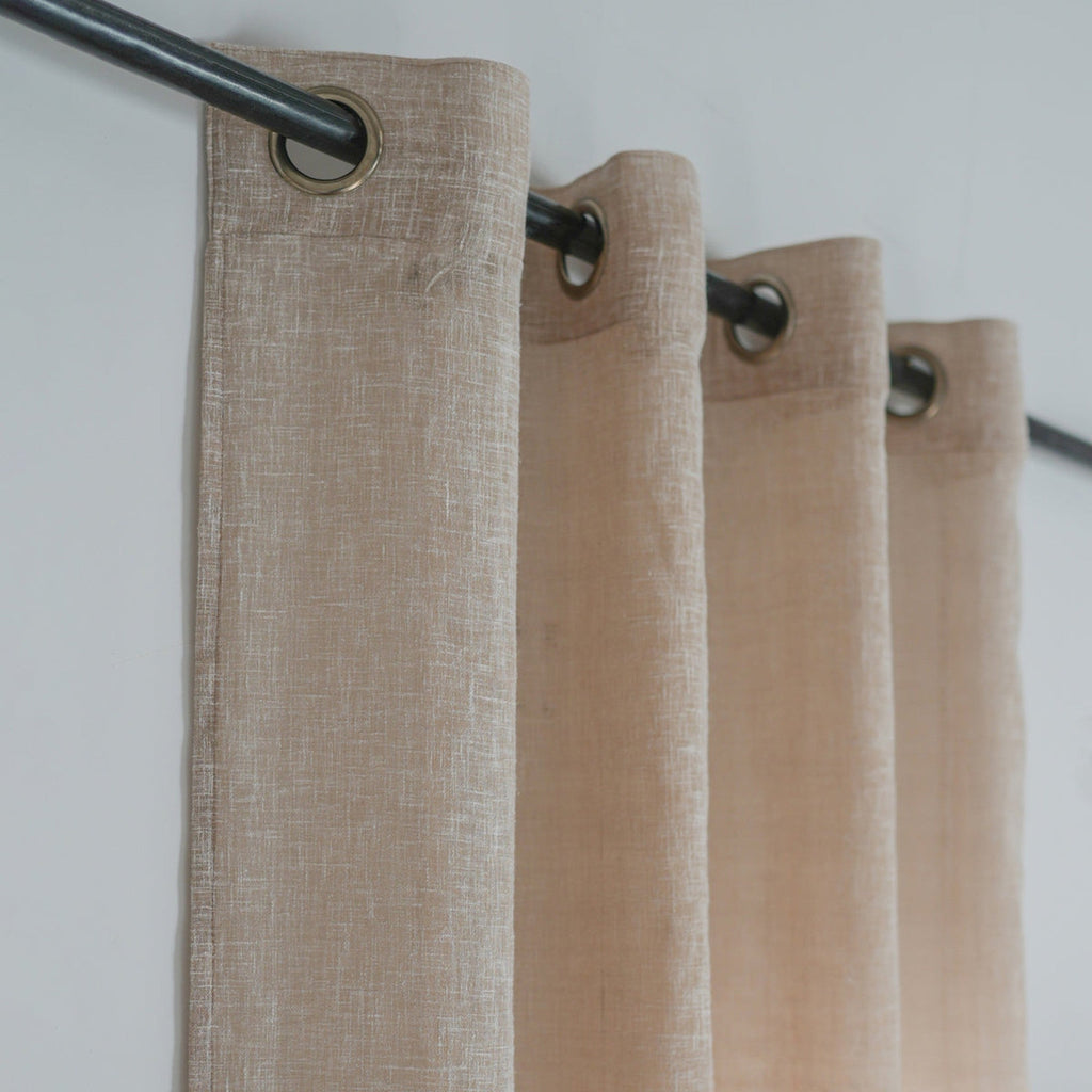 Leo - Eyelet Curtain - Polycotton - Natural