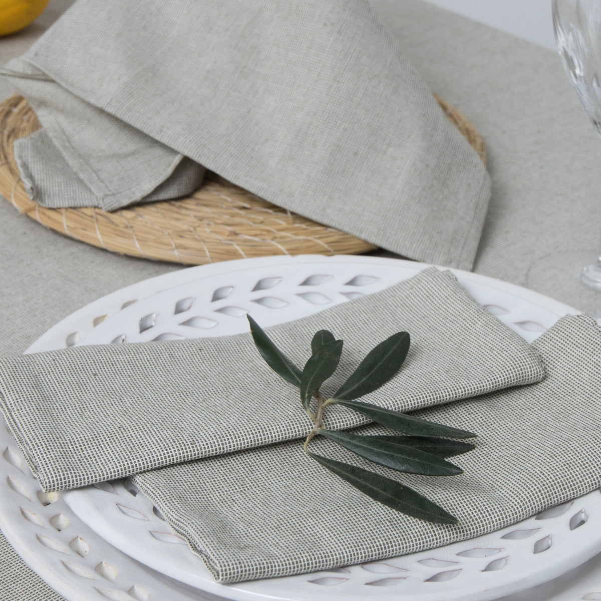 Colette - Nappe + 8 Serviettes - Vert Olive