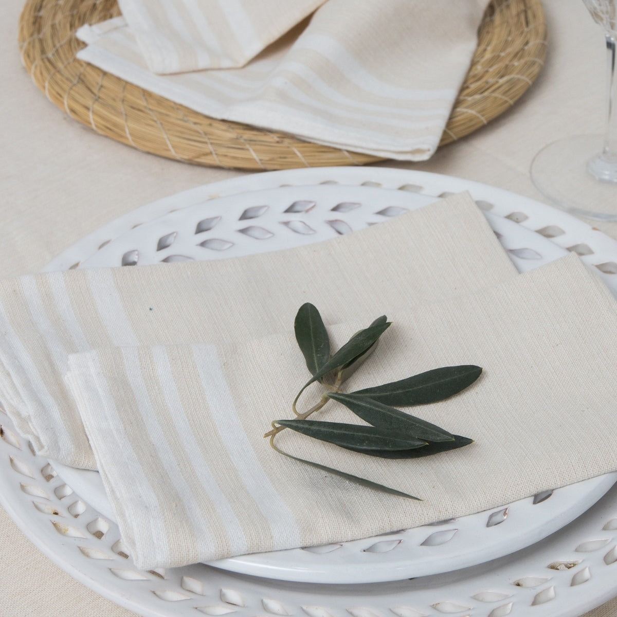 Mantel + 10 Servilletas Guetary - Lino Beige / Blanco - Algodón