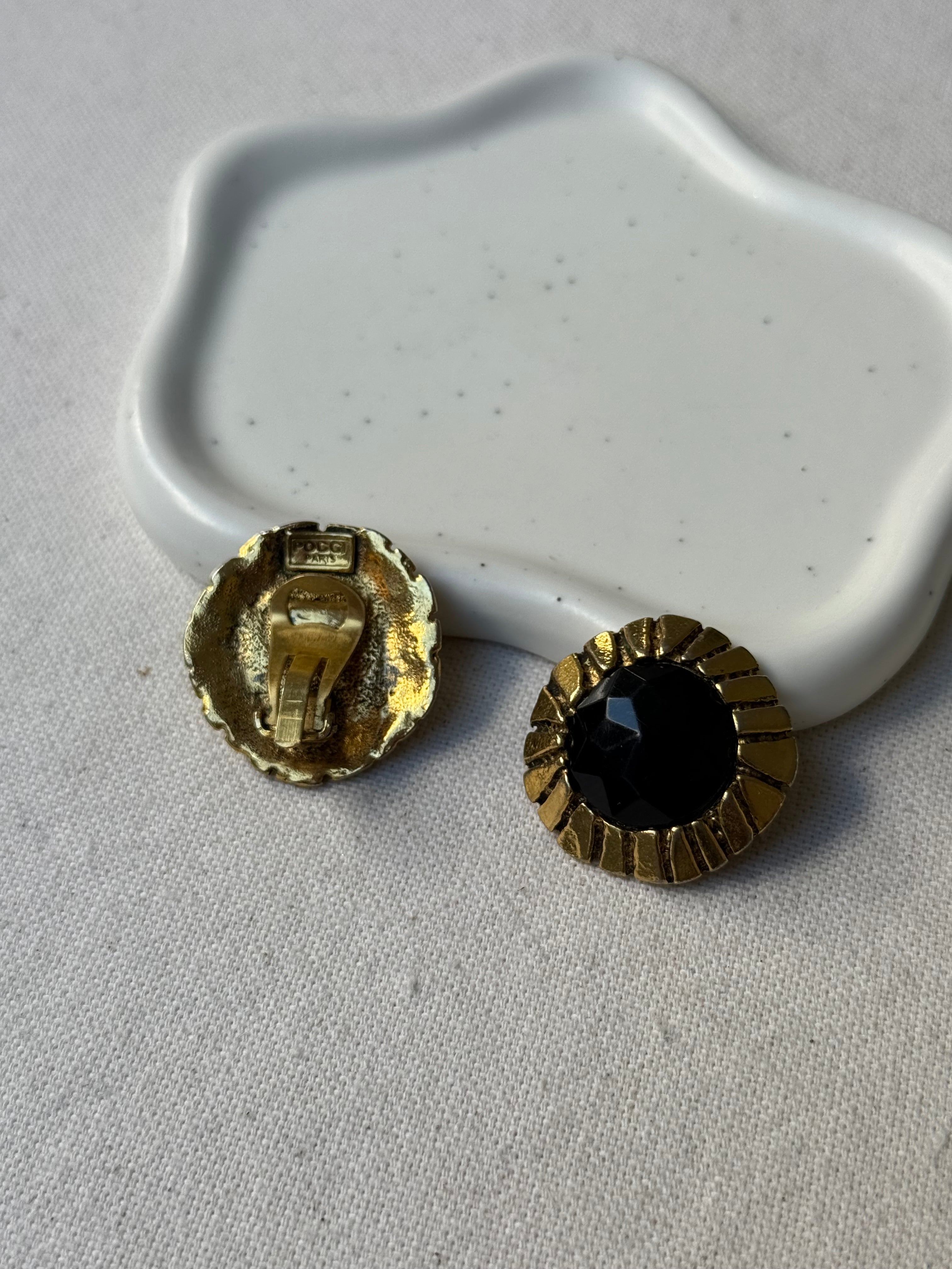 Boucles D’Oreilles Poggi Vintage - Rondes Dorées Et Cabochons Noirs