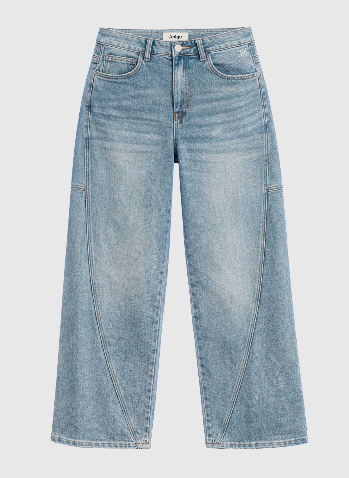 An'ge – Pantalon Palide Bleu, jean large bleu clair, coupe droite, sur fond gris
