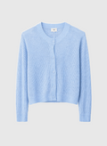 An'ge – Gilet Vadima Ciel, cardigan bleu clair en maille côtelée, vue de face