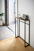 Consola Fina - Tower - Negro