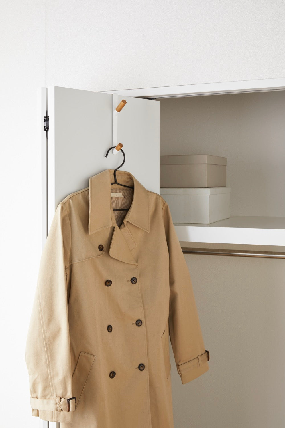 Hanger-Door - Tower - White