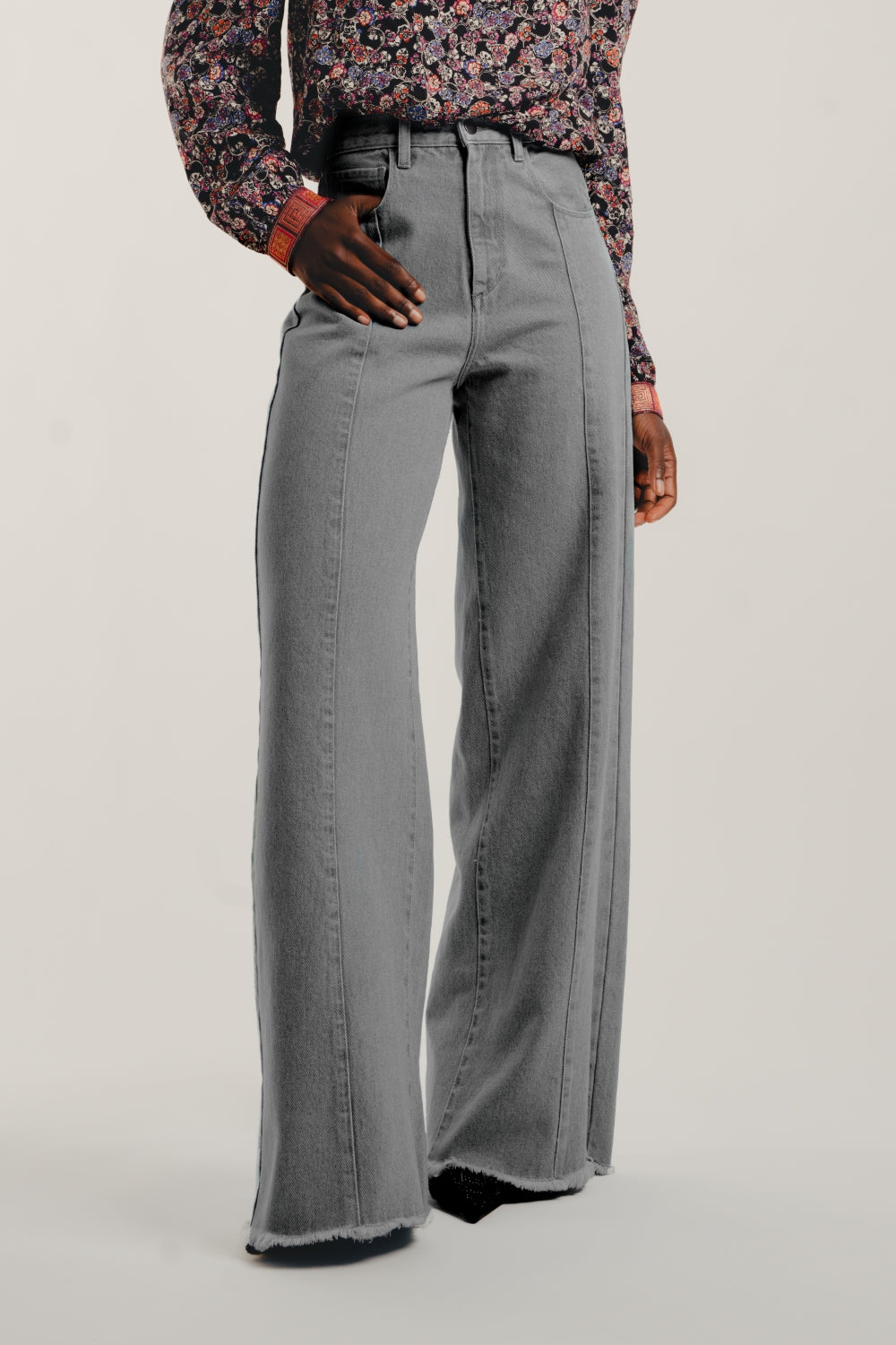 The Washed Gray Swiggy Jean