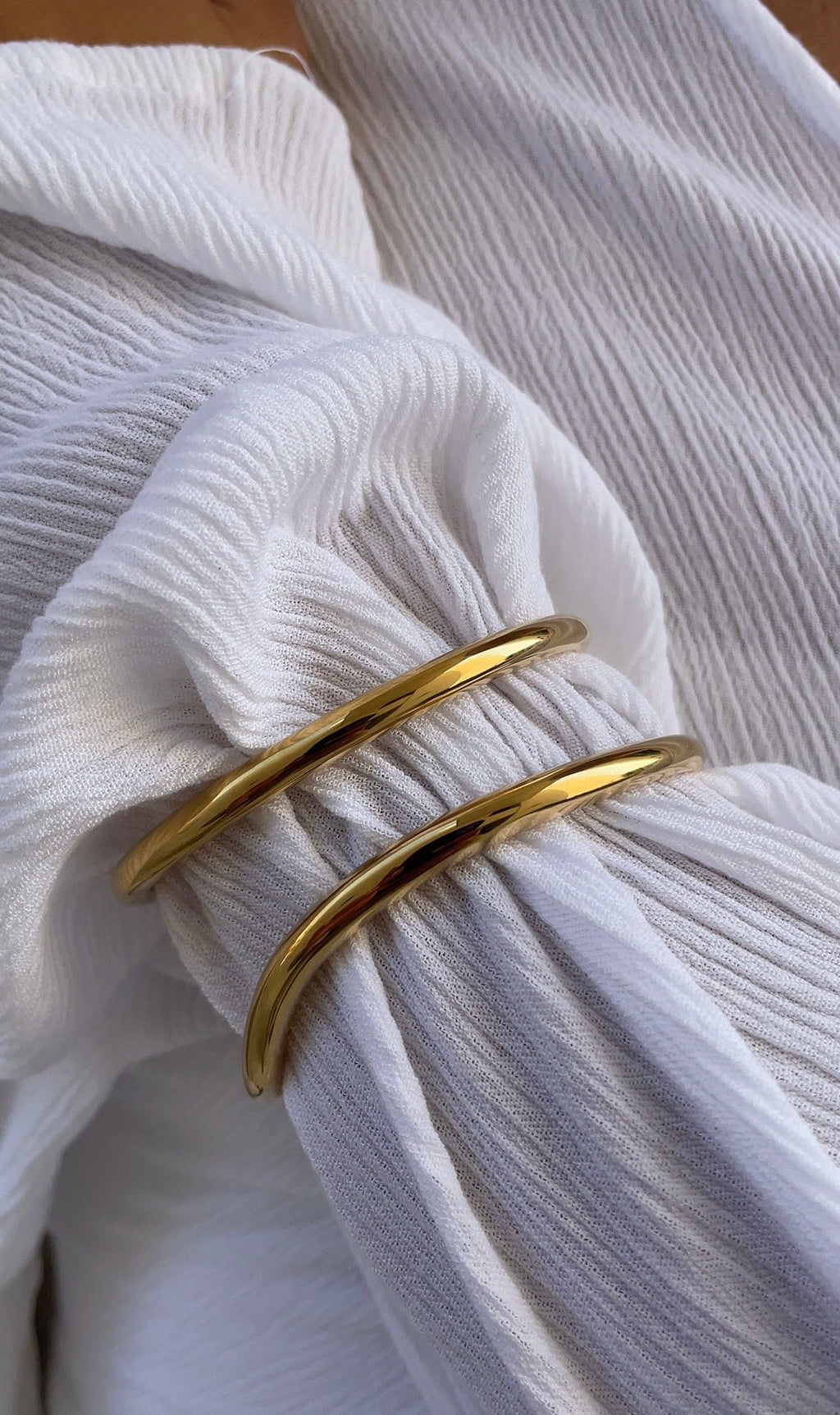 Lips Bangle Bracelet