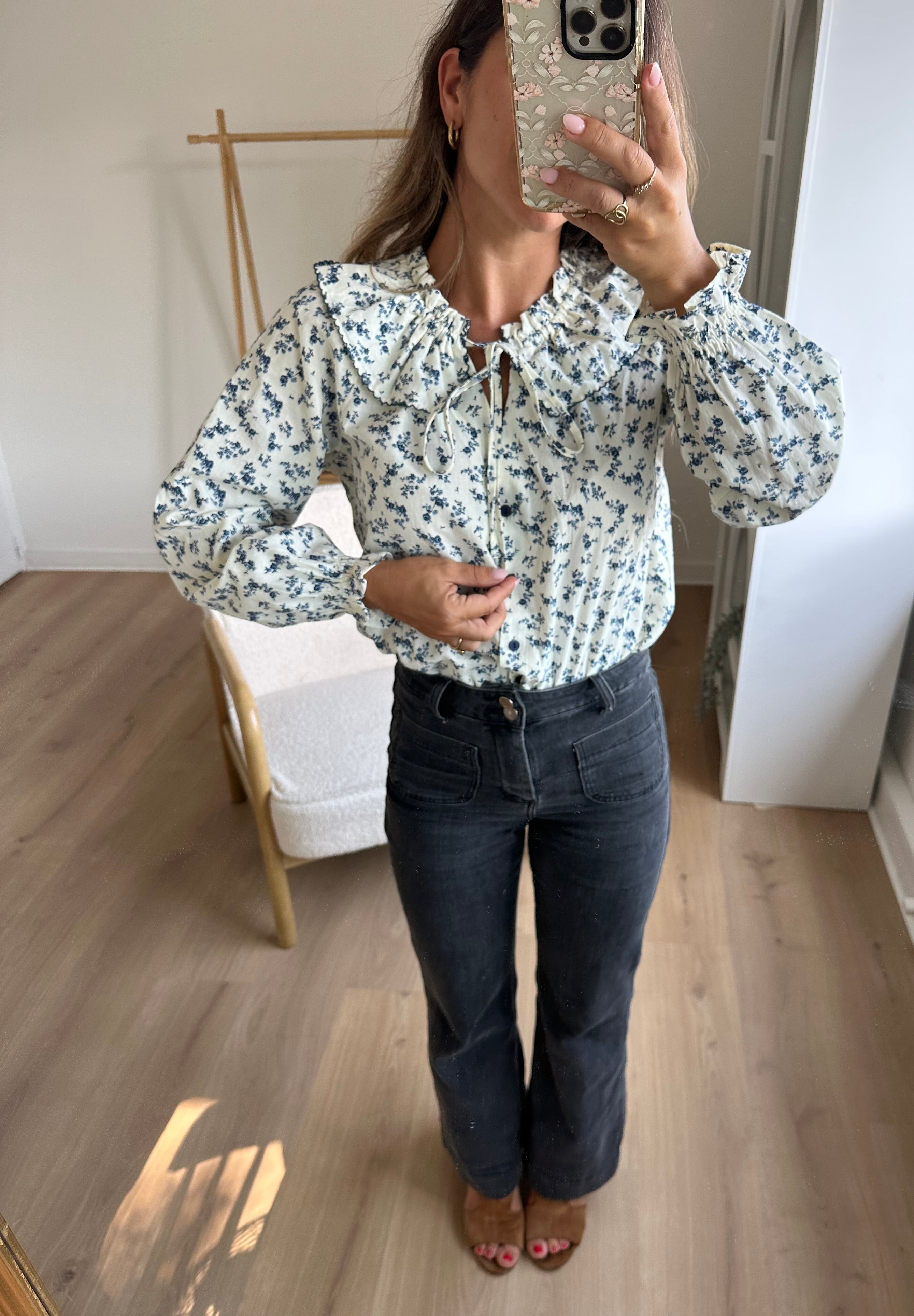 Maria floral wide-collar blouse