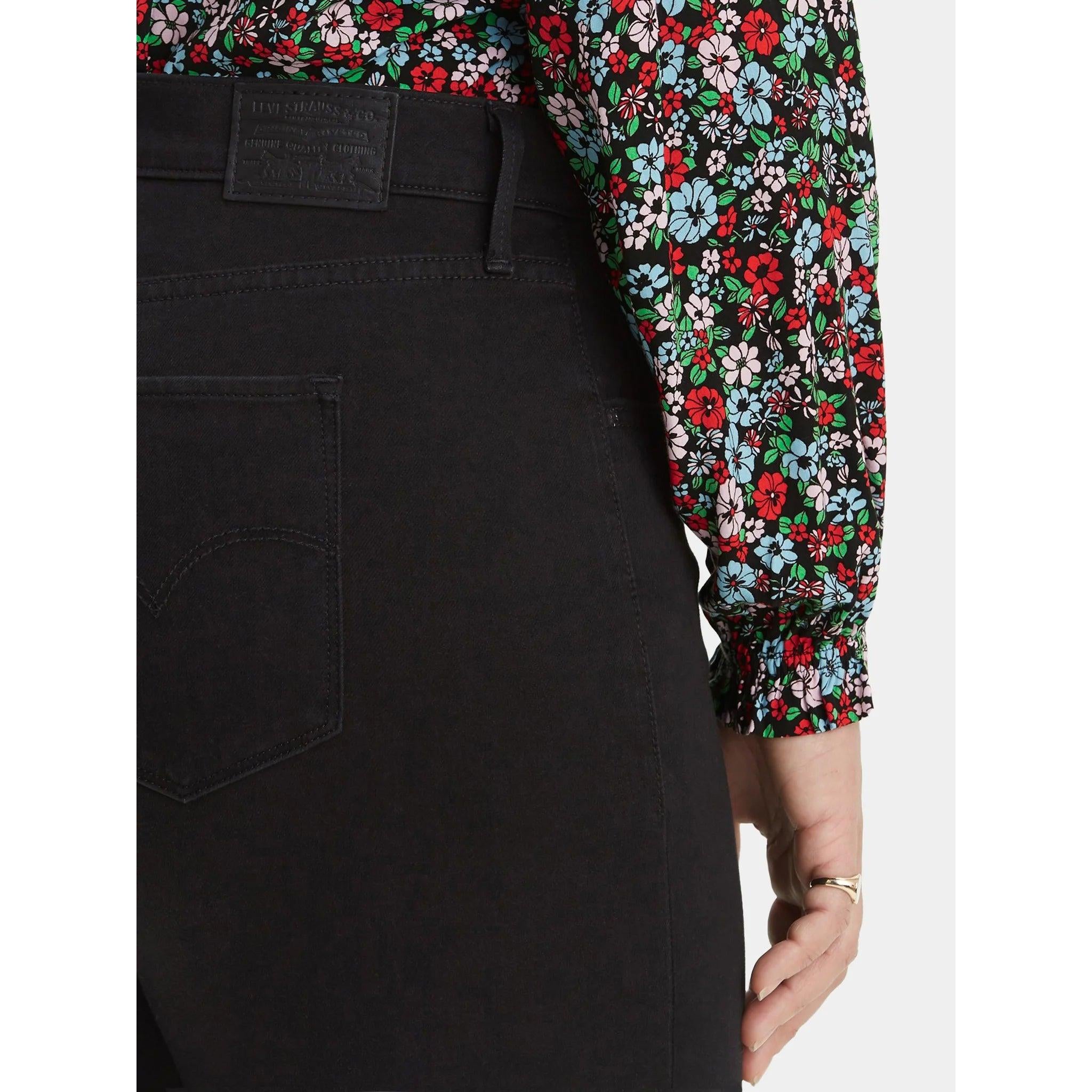 Levi's 721 High-Waisted Skinny Jeans Black