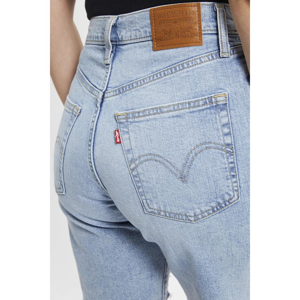 Pantalón Corto Vaquero de Tiro Muy Alto Levi's Ribcage