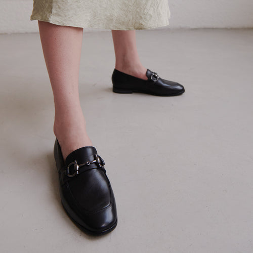 Jonak - Amelle Leather Loafers - Black