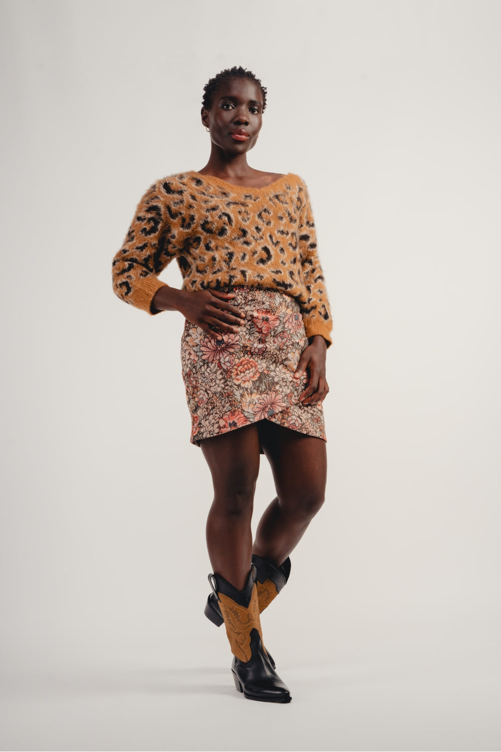 The Harry Mini Skirt in Red Flower Carpet Velvet